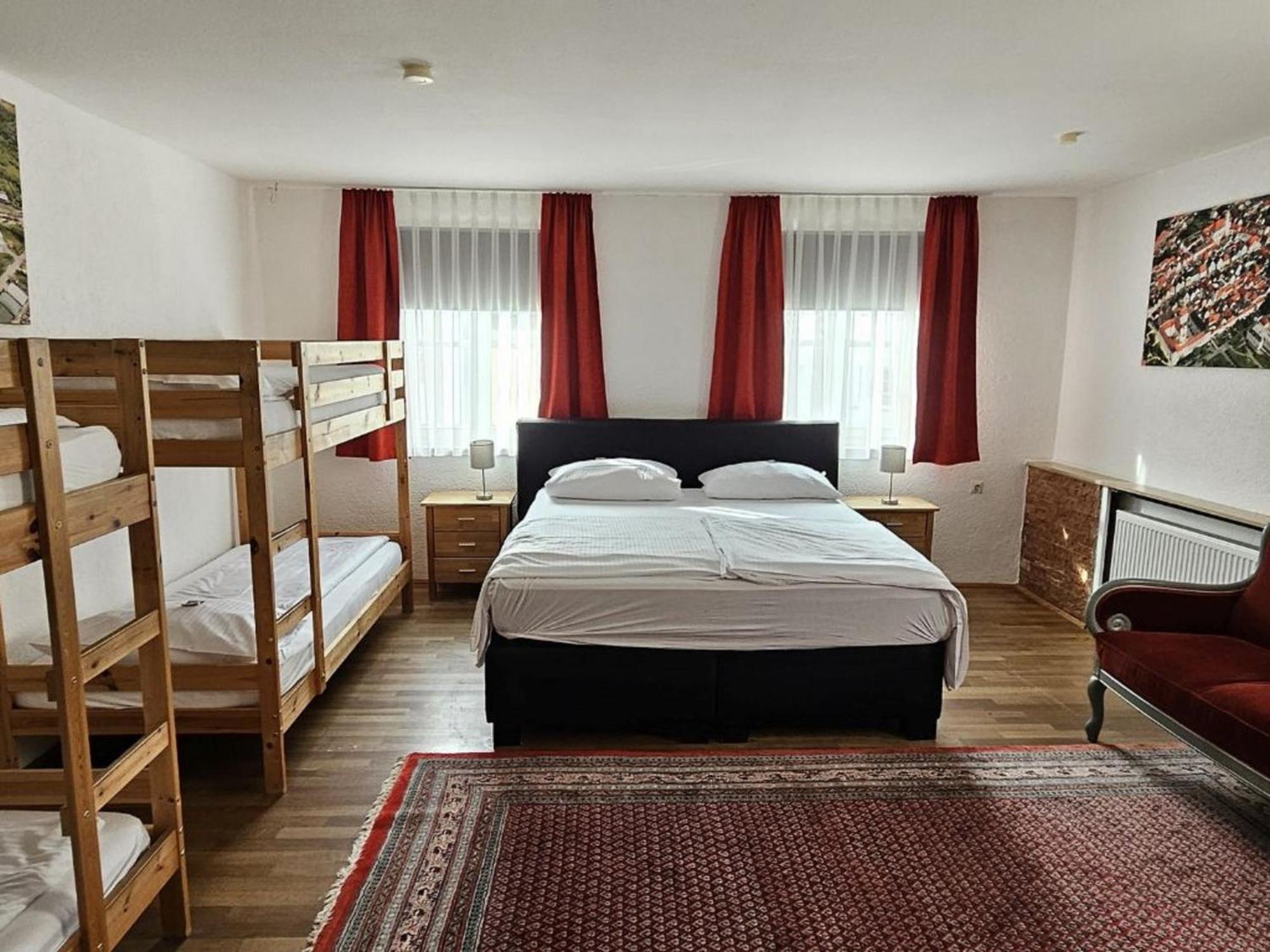 Hotel Hirsch גונצבורג מראה חיצוני תמונה