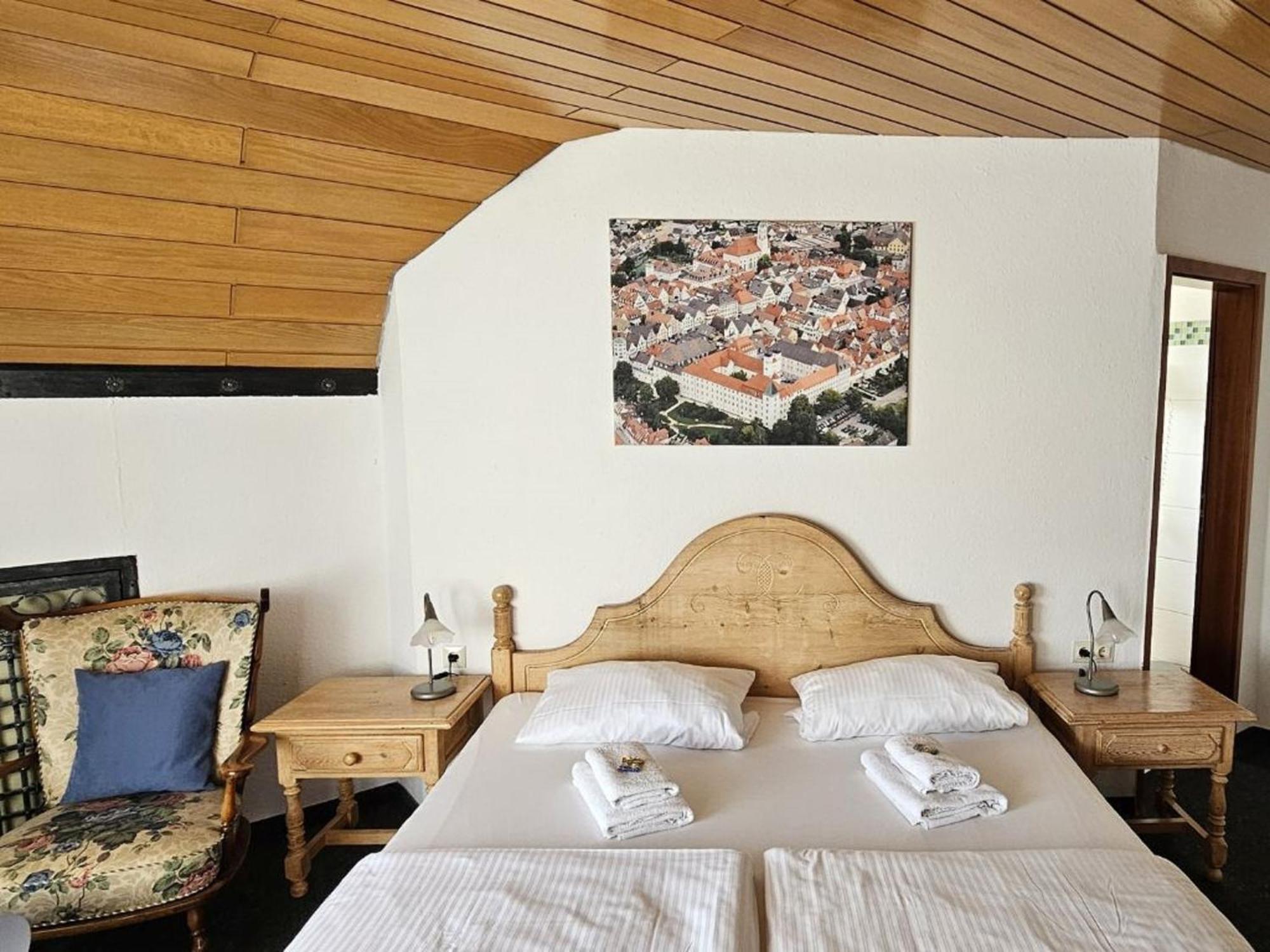 Hotel Hirsch גונצבורג מראה חיצוני תמונה